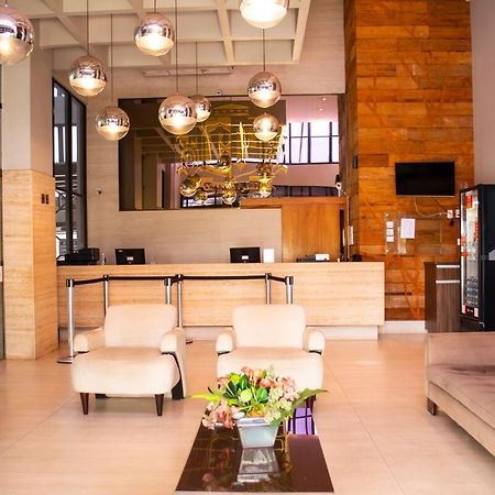 Elegancia & Conforto Flat Mobiliado Goiânia Eksteriør bilde